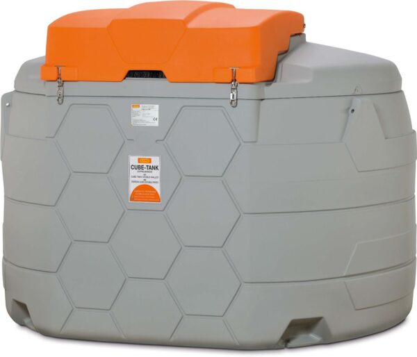 11114 01 cube heizoeltank 5000 l deckel zu